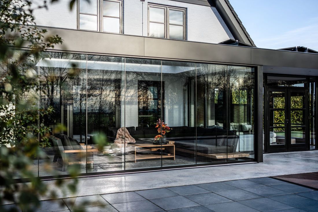 Laminated or Toughened? The Two Kinds of Safety Glass