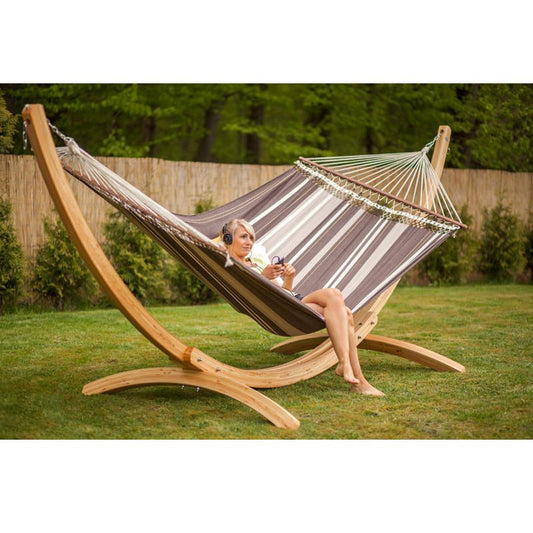 Somewhere to Do Nothing: Hanging Chairs and Hammocks