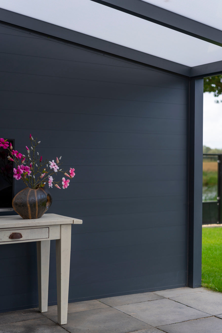 Aluminium Side Panel | Roma Pannello | Modular Click-Profile | Stackable | Fencing Planters Bin Stores | 4 RAL Colours