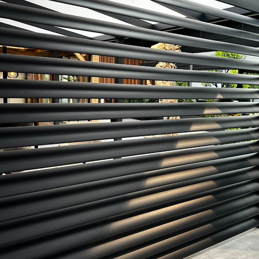 Fixed Louvred Side Panel | Roma Verandas | Architectural Privacy Screen | Aluminium | Design-Led Veranda Side Wall