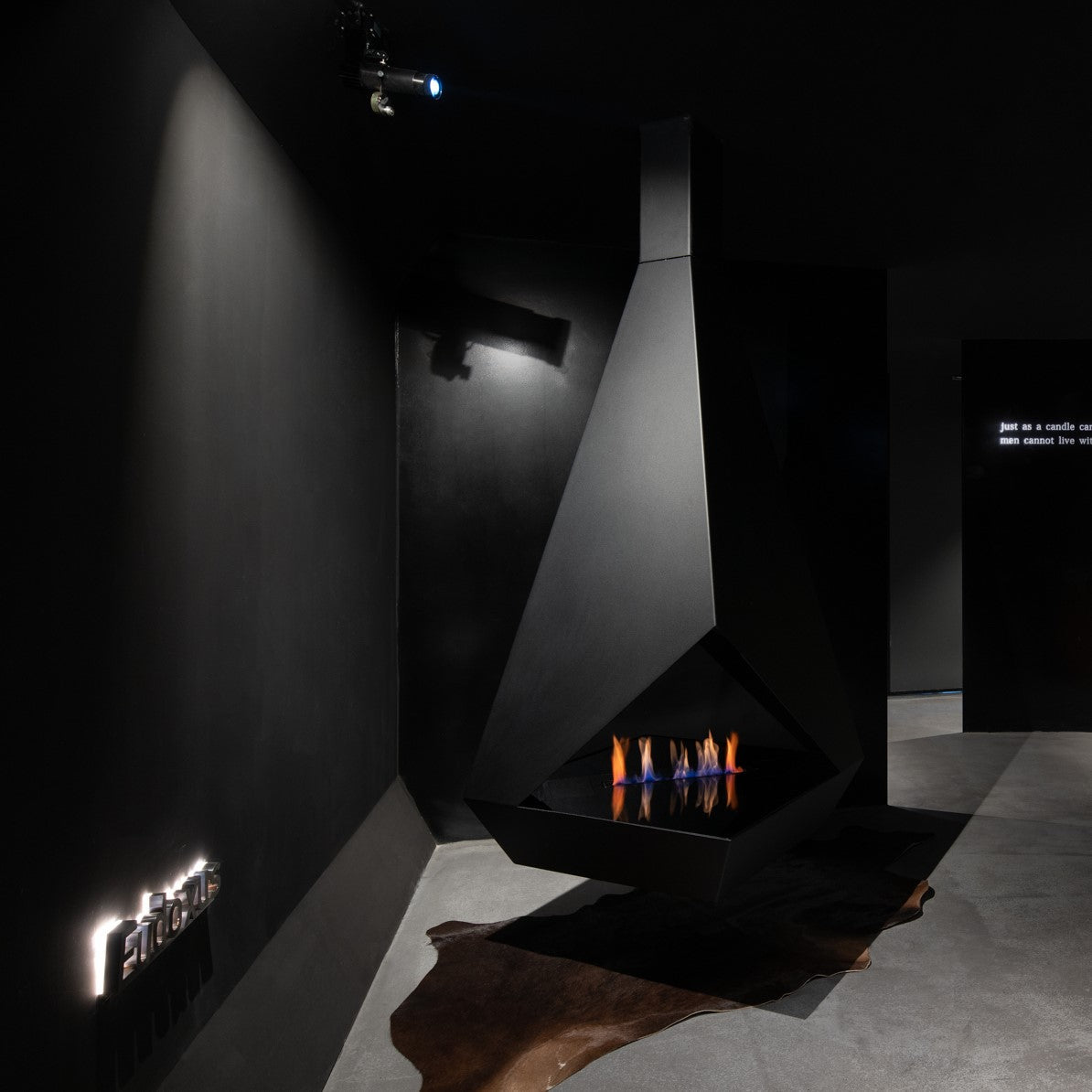 glammfire eudoxus suspended fire product exterior view — view 4