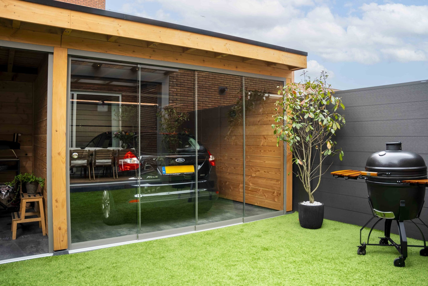 Panoramic Sliding Walls