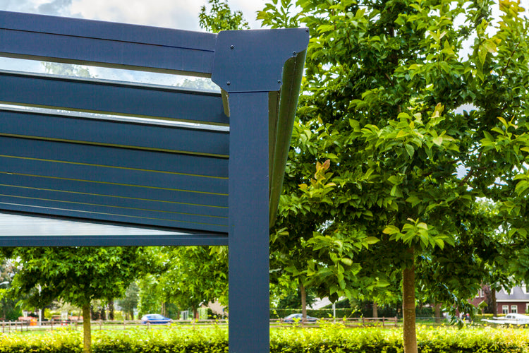 Aluminium Veranda | Deponti Pigato | Wide Span Up To 7m | Extra-Large Gutter | Glass Roof