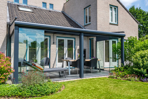 Aluminium Veranda | Deponti Pigato | Wide Span Up To 7m | Extra-Large Gutter | Glass Roof