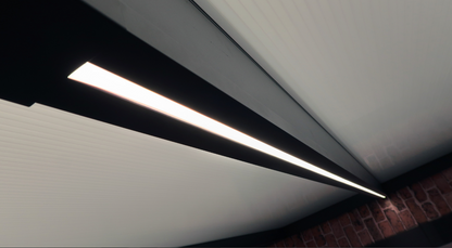 Roma Filamento dimmable LED strip showing remote control and strip profile detail