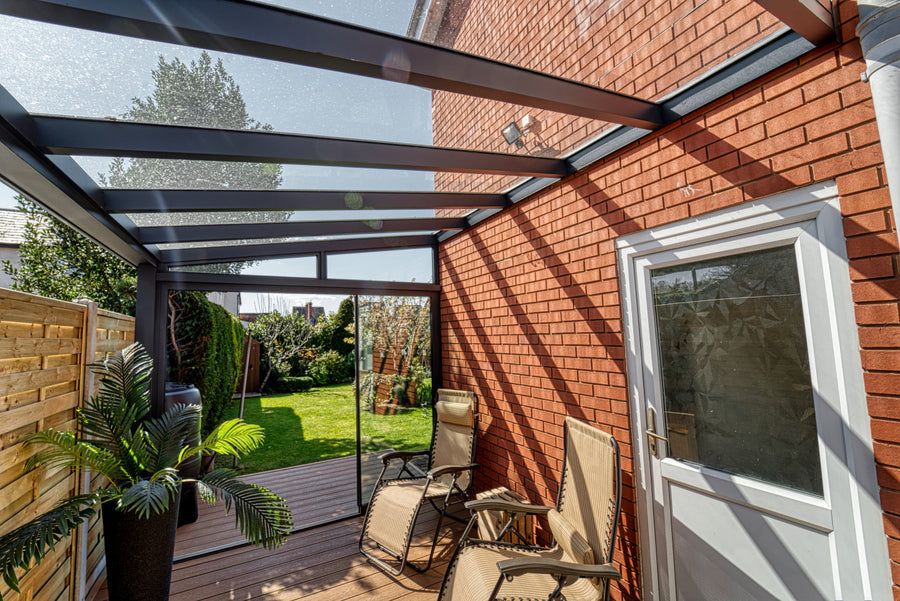 Aluminium Veranda | Deponti Pigato | Glass Roof | Steel-Reinforced Gutter | Custom Post & Gutter Styles