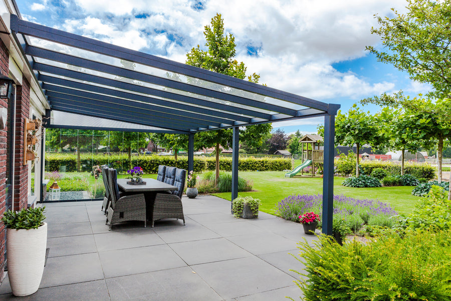Aluminium Veranda | Deponti Pigato | Glass Roof | Steel-Reinforced Gutter | Custom Post & Gutter Styles