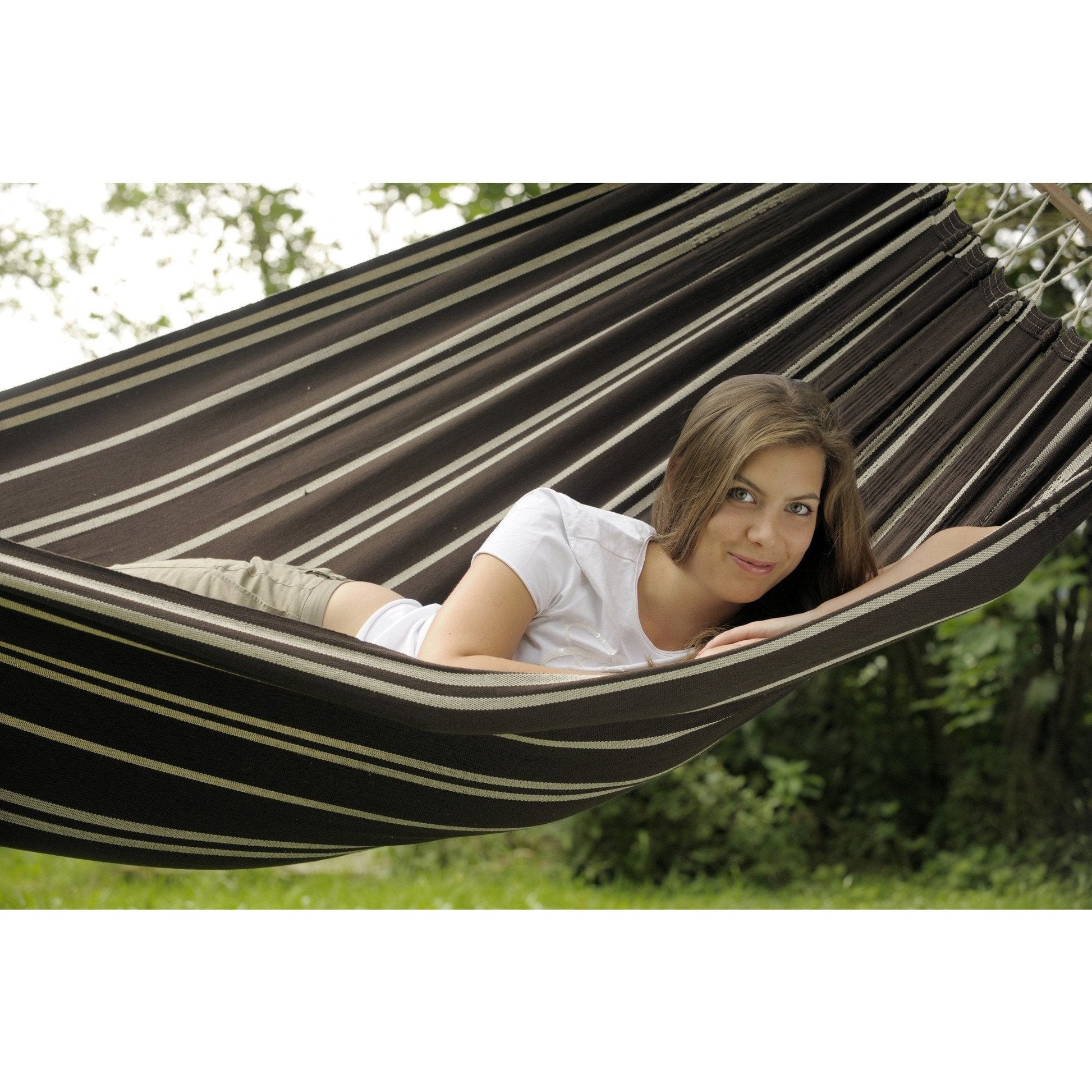 brasilia mocca hammock product exterior view — view 2
