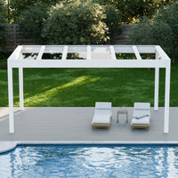 Cristallo wide-span glass pergola in anthracite covering an outdoor dining area