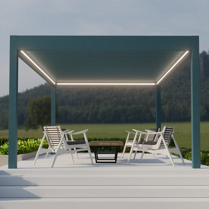 The Pinela Deluxe Plus pergola in anthracite covering an outdoor dining area below