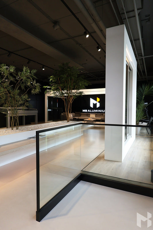 MB Glass Balustrade by Roma Verandas - balustrade showroom