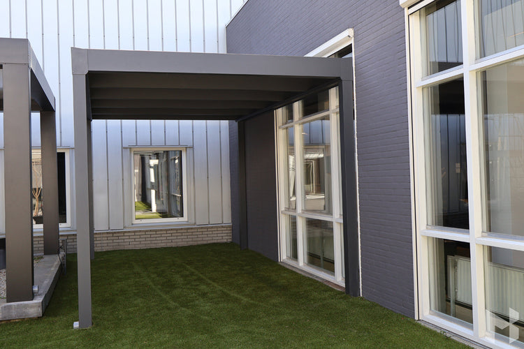 MB Carport by Roma Verandas - showroom
