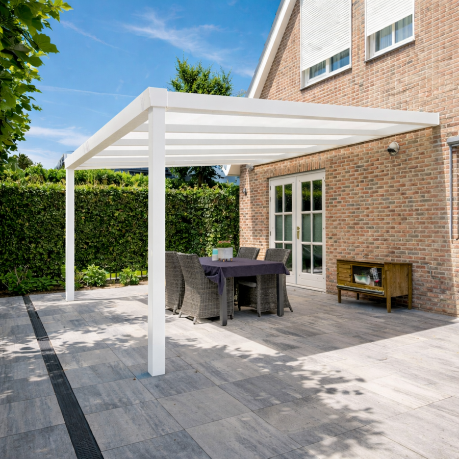 The Giallo Plus glass veranda in white on a contemporary home, wide rear aspect